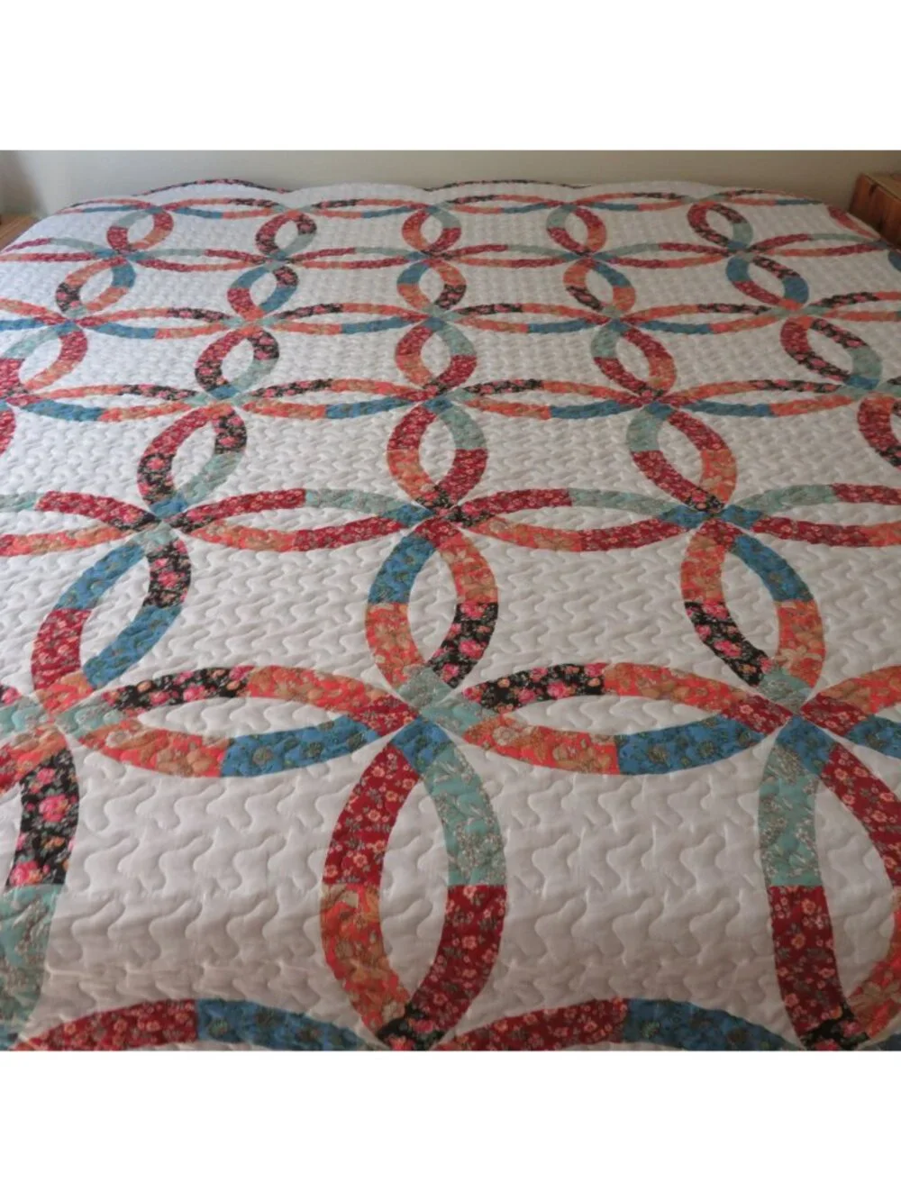 Vintage Reversible Queen Quilt Set Double Wedding Ring Floral White Patchwork